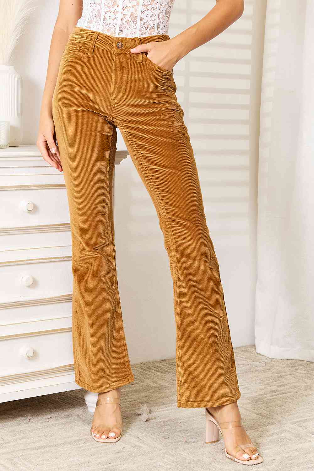 Mid-rise bootcut corduroy pants in orange - 7 For All Mankind