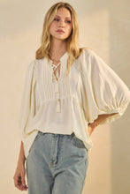Adira Flowy Blouse