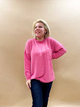 Arlo top in Fuschia