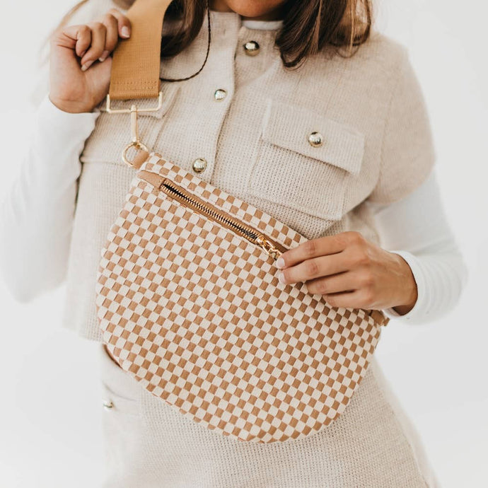 Westlyn Woven Bum Bag in Checkered Tan