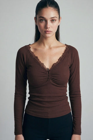 Piper Henley Top in Brown