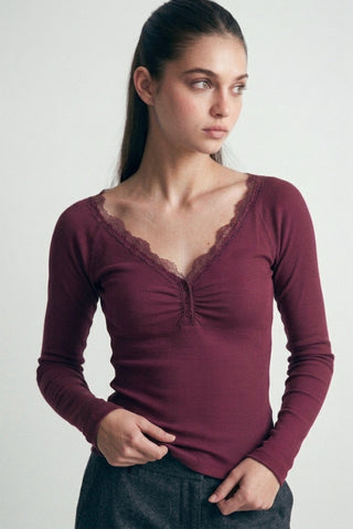 Piper Henley Top in Burgundy