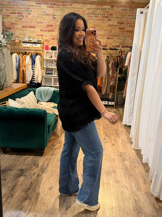Simply Chic Top in Black