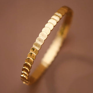 Carina Bangle