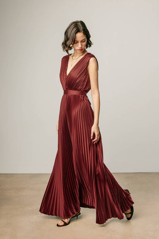 Serena Pleated Maxi Dress in Rum