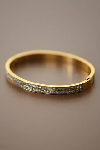 Iliana Bangle
