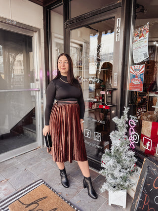 Lucy Velvet Pleated Skirt