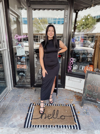 Rose Dress in Black