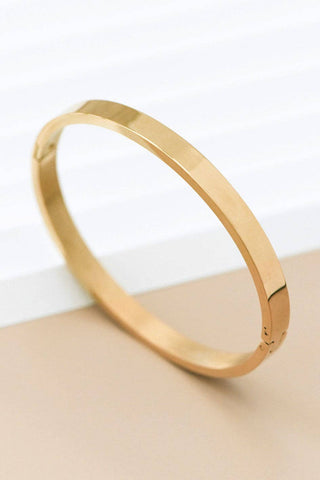 Romina Bangle