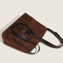 Lily Casual Crossbody Bag