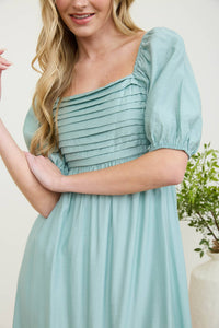 Dahlia Midi Dress in Mint