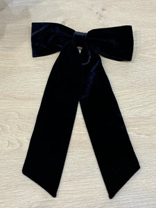 The Adeline Bow in Velvet Black