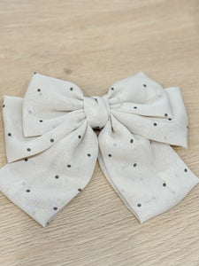 Elizabeth Jane Bow in Taupe