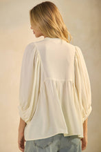 Adira Flowy Blouse