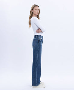 Clare 90'S Super High Rise Wide Leg Jeans
