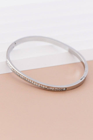 Oriana Bangle