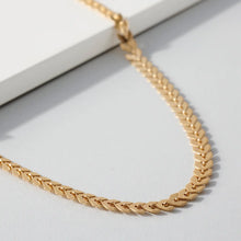 Arrow Chain Necklace in Gold