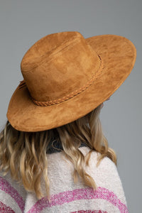 Lisa Panama Hat in Camel