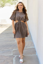Summer Field Dress in Taupe